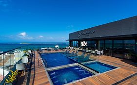 Sea Avenue Hotel